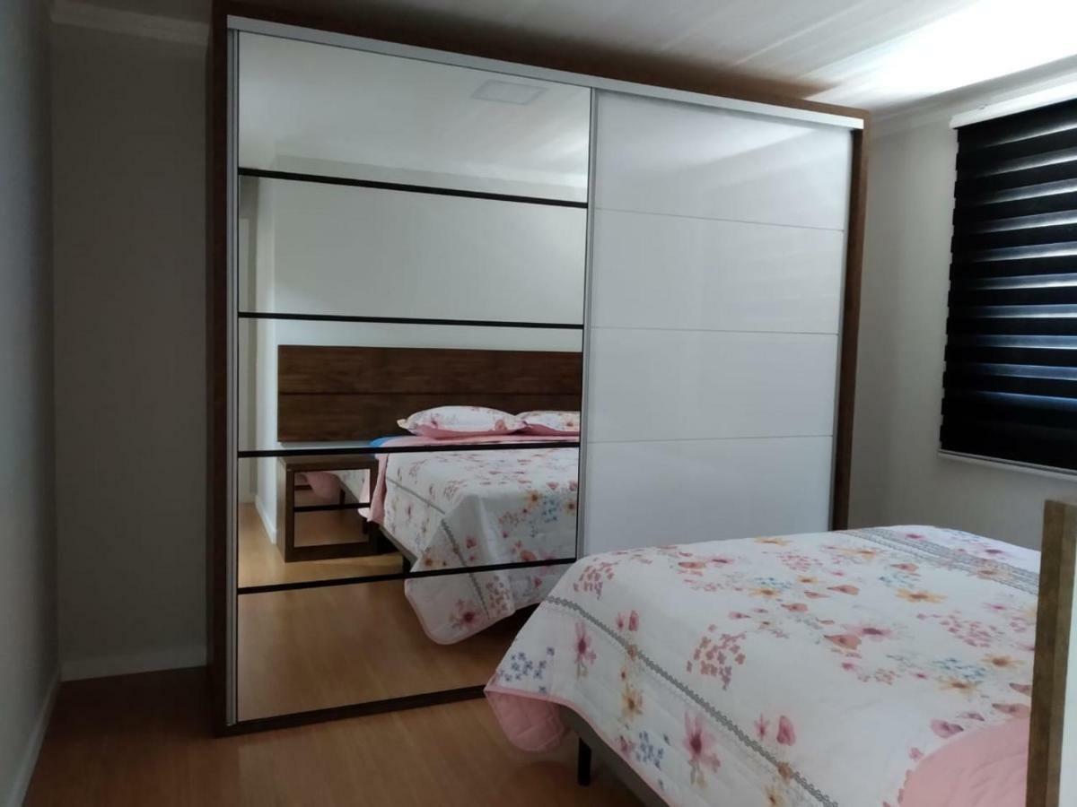 moradia garden village Balneário Camboriú Exteriör bild